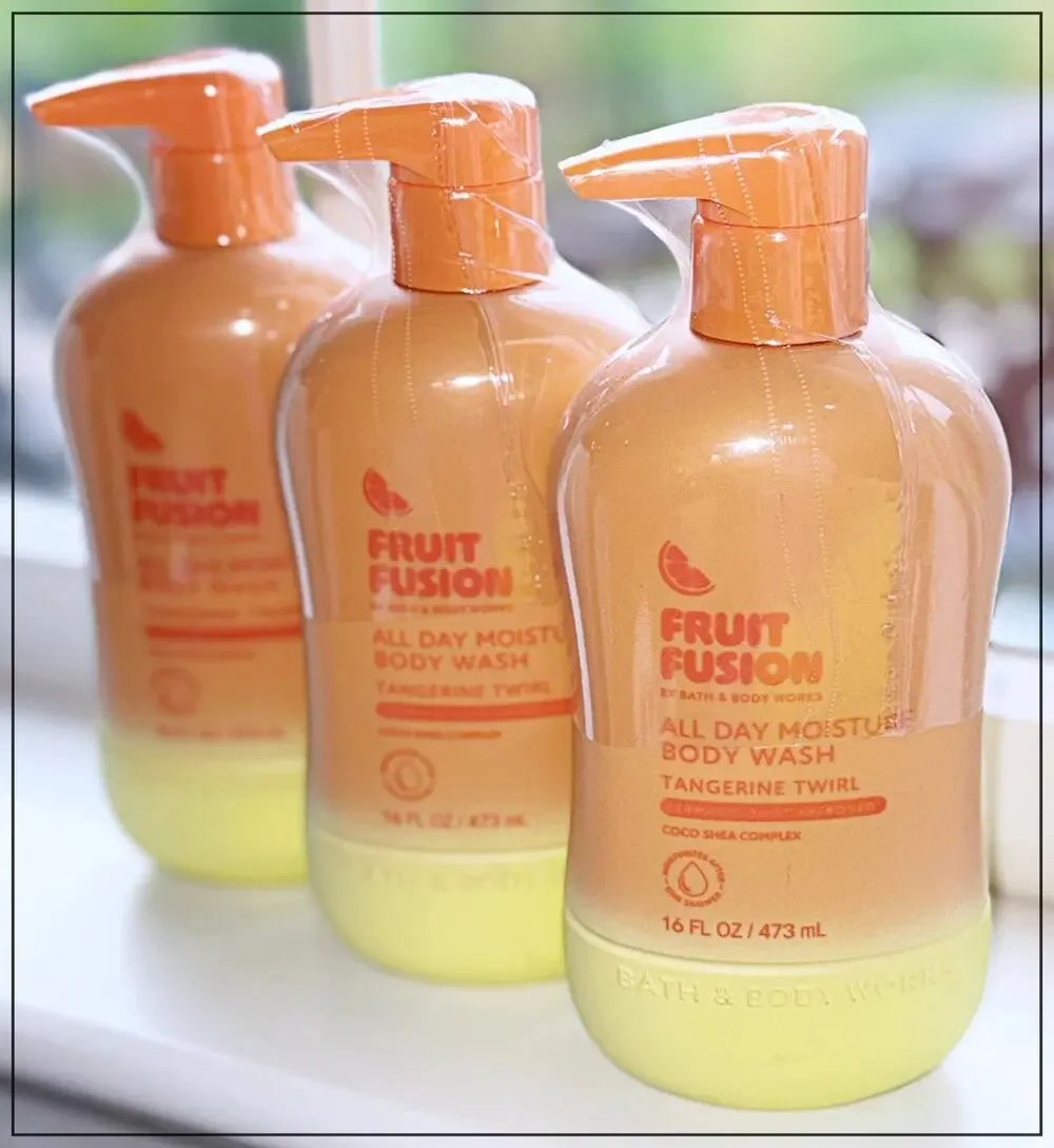 Bath & Body Works Fruit Fusion Tangerine Twirl 16 oz Moisturizing Body Wash x3